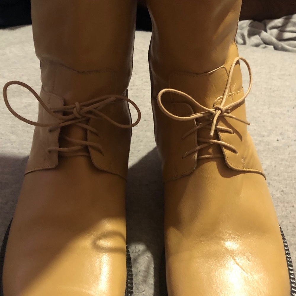 Donald Pliner barely worn riding boots.